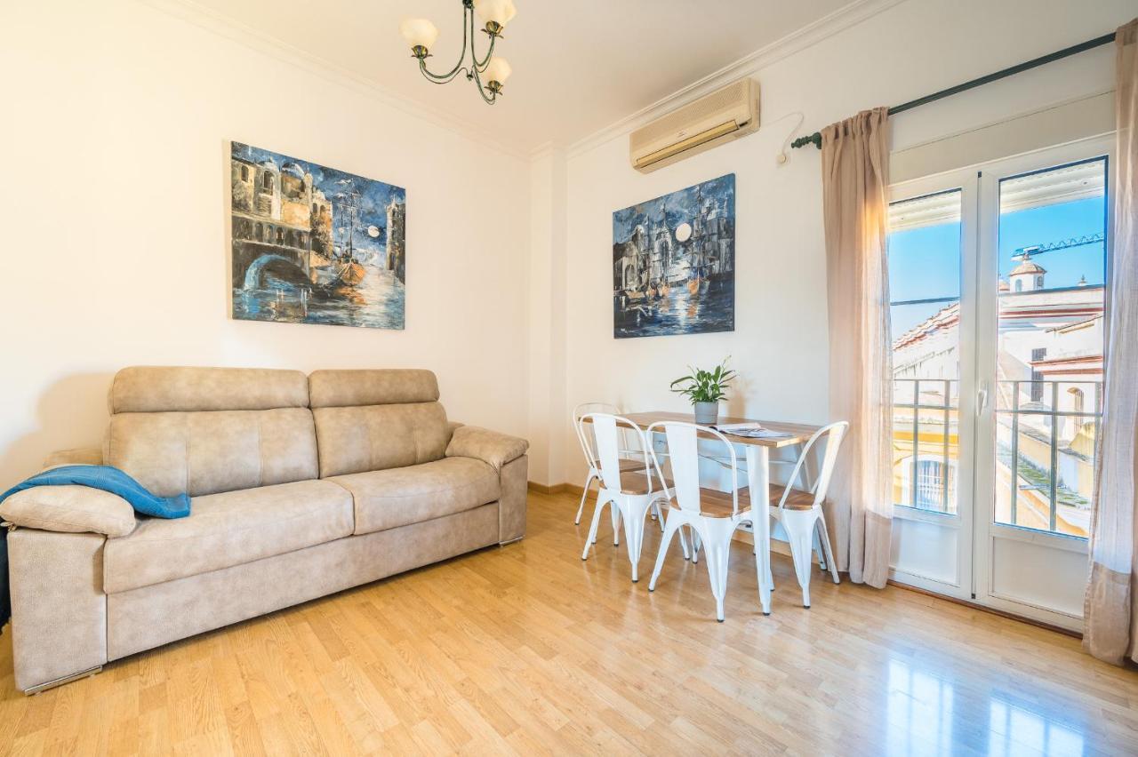 Distinguido Y Centrico Apartamento En San Bernardo Sevilha Exterior foto